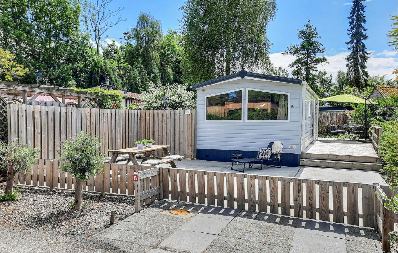 3 Bedroom Beautiful Home In Heinkenszand Exterior photo
