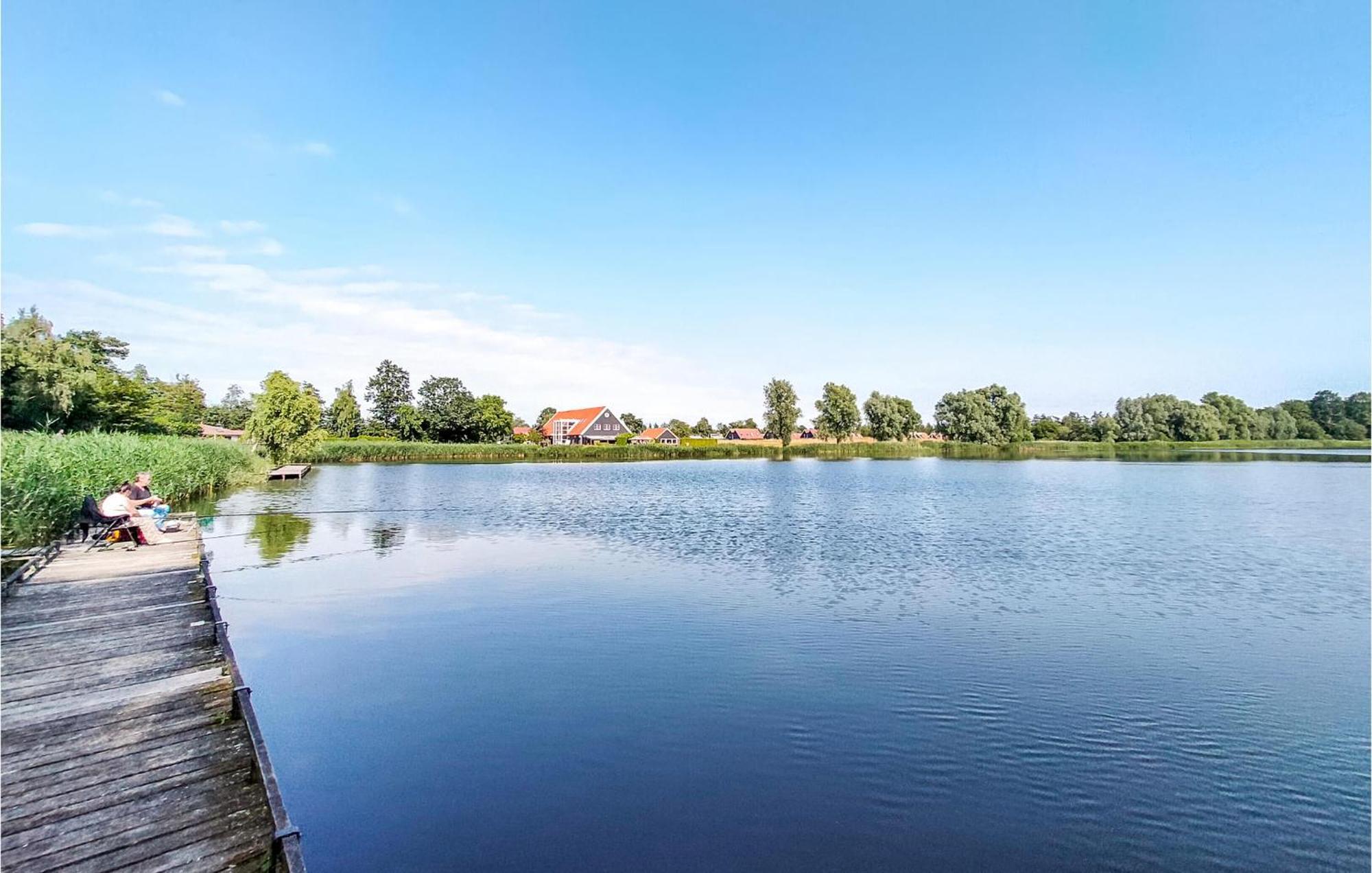 3 Bedroom Beautiful Home In Heinkenszand Exterior photo